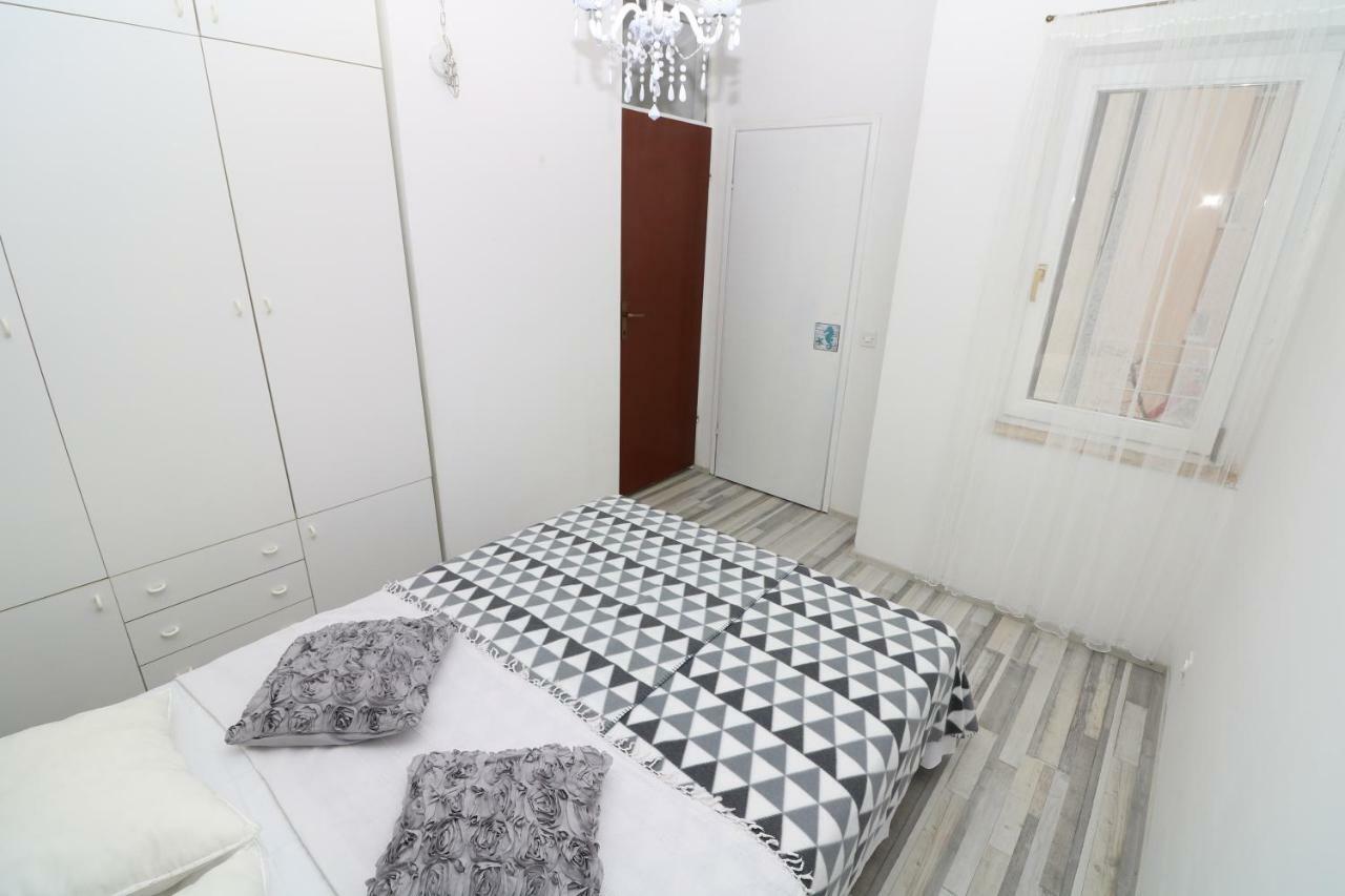 Apartment Corto Baška Eksteriør billede